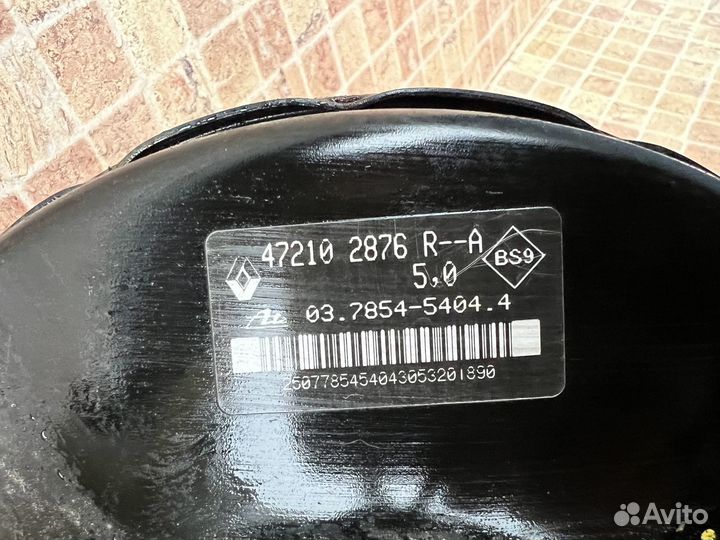 Вакуумный усилитель тормозов Renault Duster