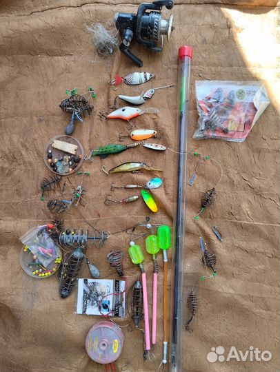 Рыболовные принадлежности бу