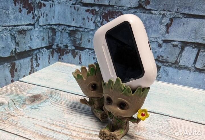 Airpods pro 2 с сенсорным дисплеем