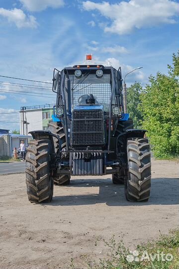 Трактор МТЗ (Беларус) BELARUS-1221, 2023