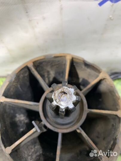 Пневмоподушка задняя левая Land Rover Range Rover