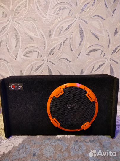 Активный сабвуфер