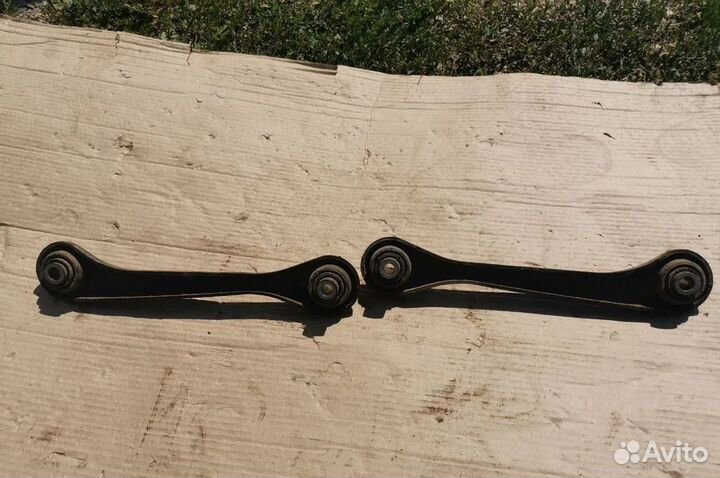 Рычаг задней подвески VW Tiguan Passat B8