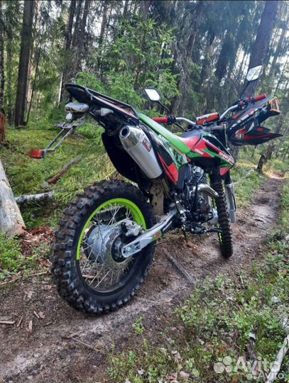 Мотоцикл Sharmax sport 240