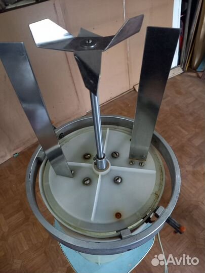 Маслобойка электрическая