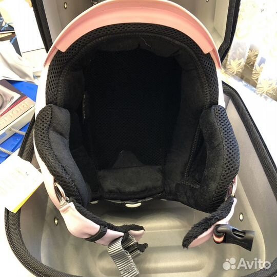 Шлем сноубордический женский