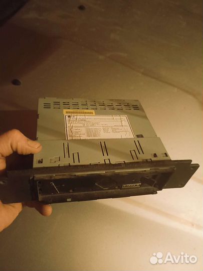 Автомобильная магнитола