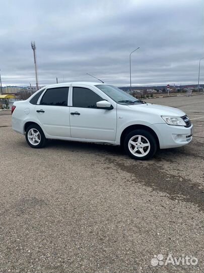 LADA Granta 1.6 МТ, 2015, 122 320 км