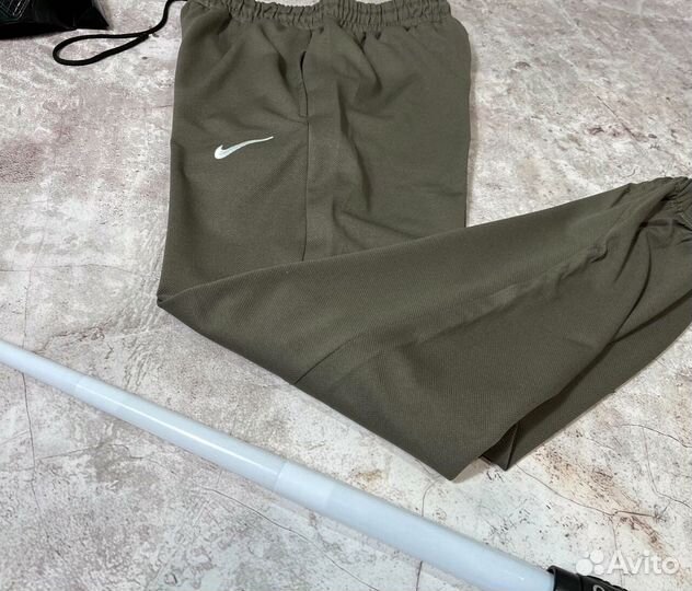 Спортивные костюмы Nike