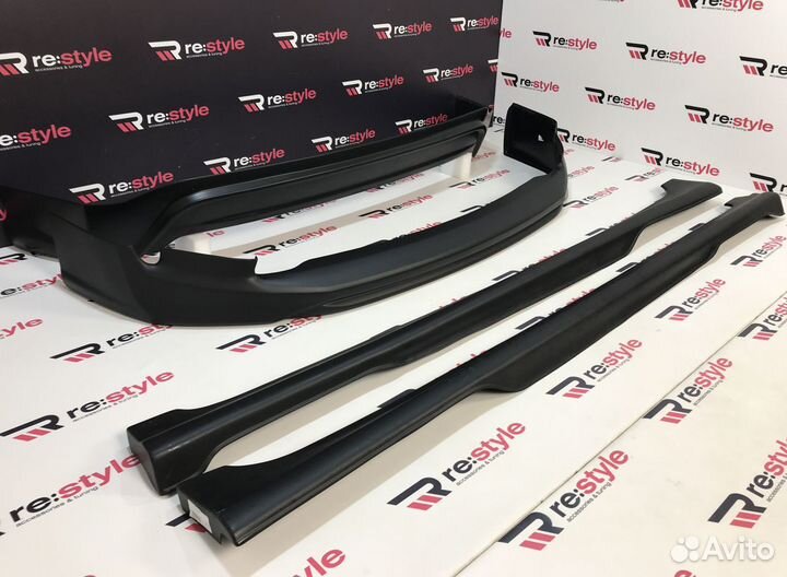 Обвес Toyota Prius 30 2м 2012-2015 U403