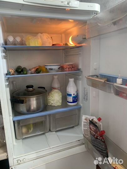 Холодильник indesit