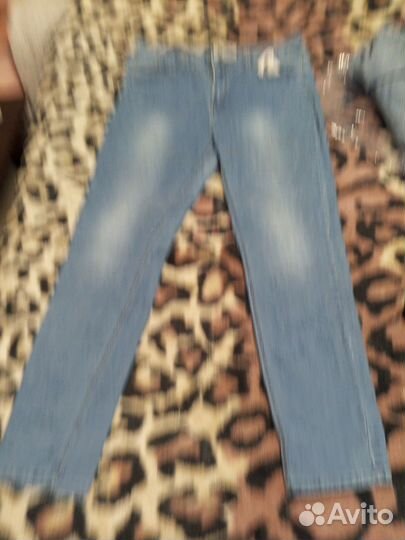 Джинсы
