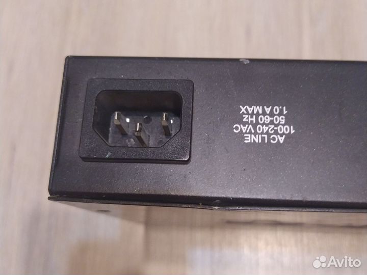 D-Link модель DGS-1016D