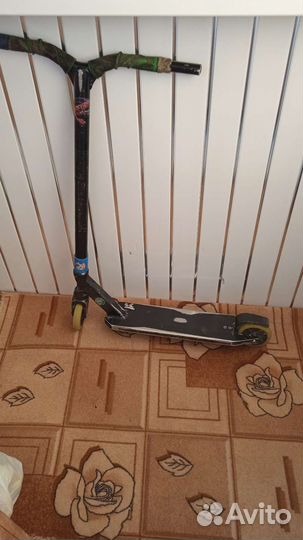 Трюковой самокат стрит