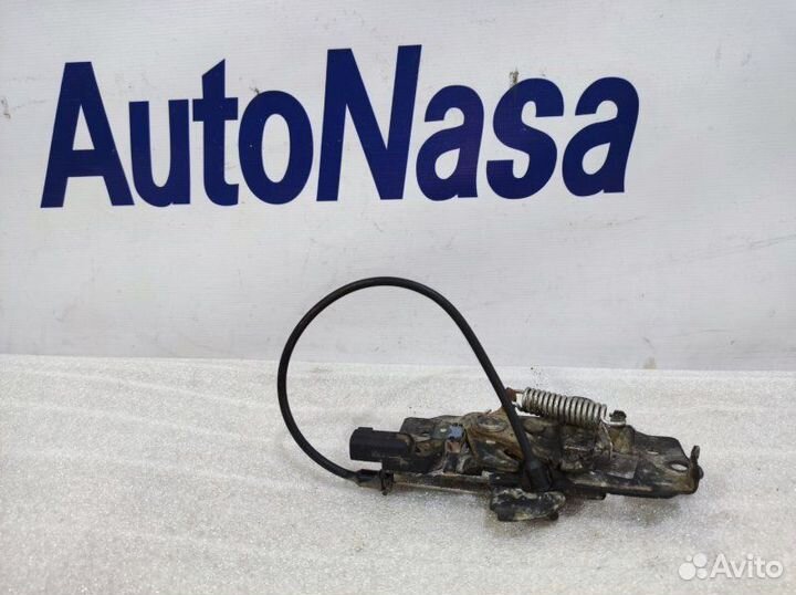 Замок капота Ford Focus 3 2011-2019