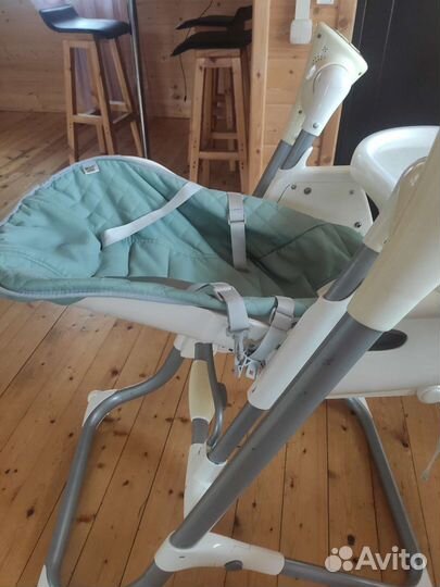 Стульчик для кормления с качелями 2в1