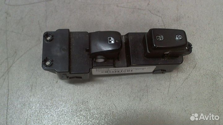 Кнопка стеклоподъемника Hyundai Kona 2017, 2018