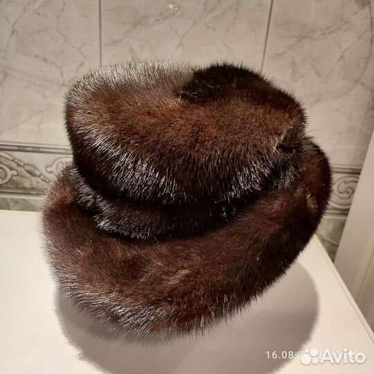 Шапка из норки женская новая