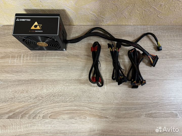 Chieftec A-135 на 650W (80+ Bronze)
