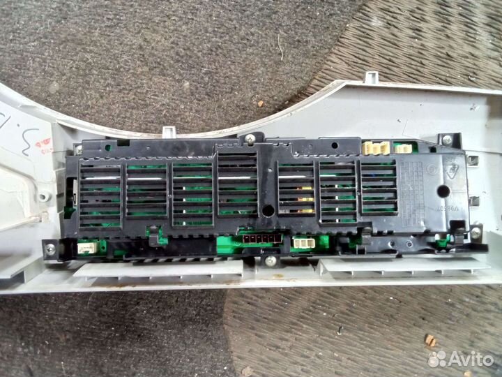 Приборная панель хаер