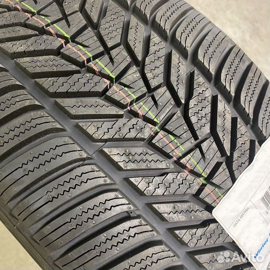 Hankook Winter I'Cept Evo 3 W330 255/35 R19 96V