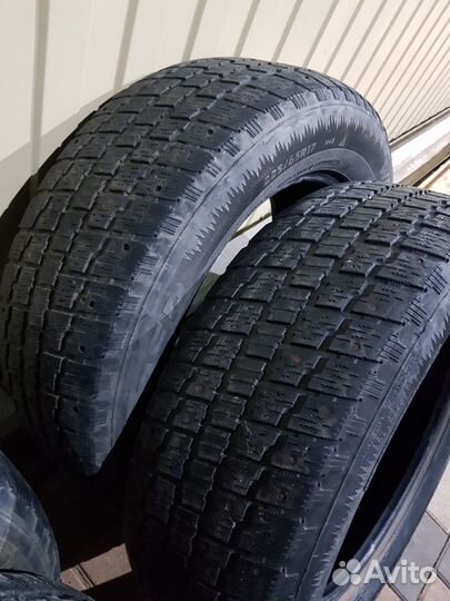 Cooper Weather-Master S/T 225/65 R17