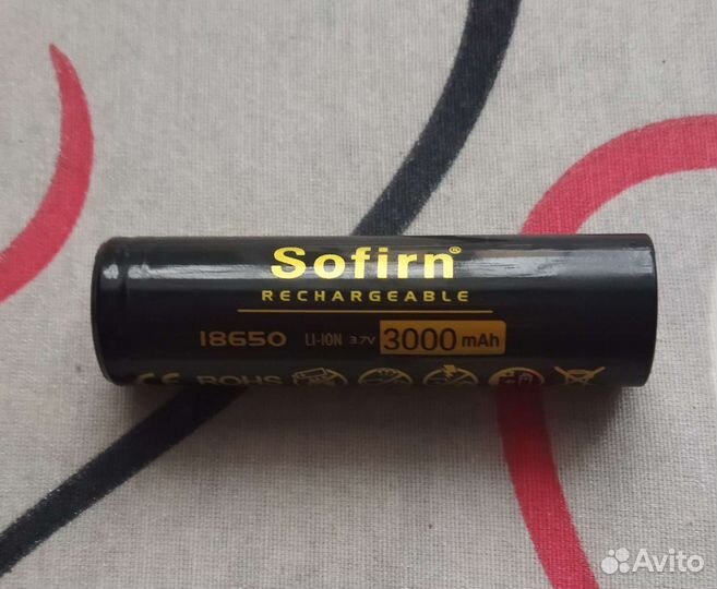 Фонарик светодиодный Sofirn sh 40 + aкуммулятор