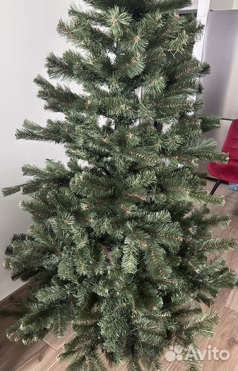 Елка искусственная 210 бу