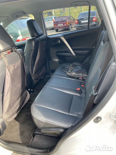 Toyota RAV4 2.5 AT, 2016, 106 163 км