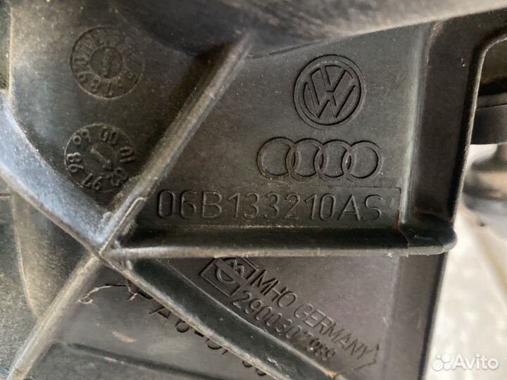 Коллектор впускной Passat B5+ 2.0л AZM