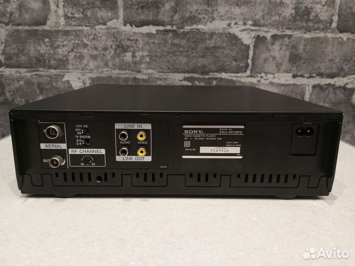 Видеомагнитофон sony