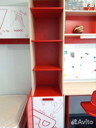 Мебель для школьника бу