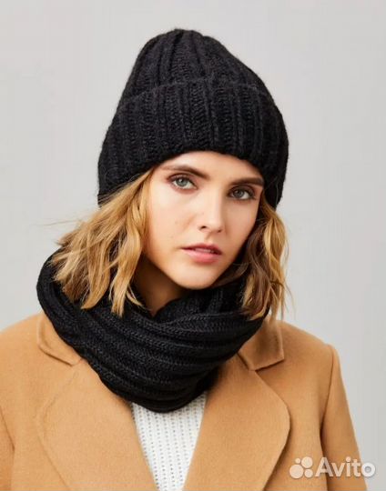Шапка зимняя женская и снуд новые