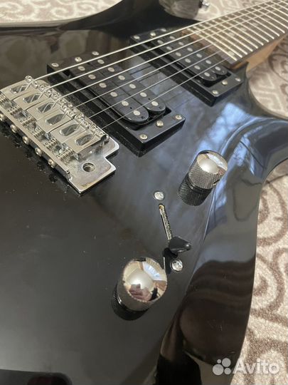 Электрогитара