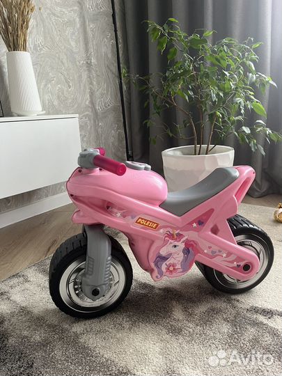 Детский мотоцикл каталка / беговел