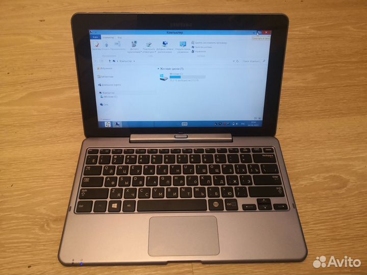 Планшетный компьютер Samsung XE500T1C