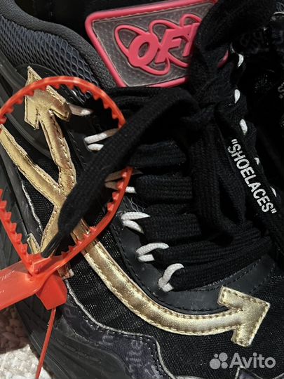 Кроссовки off white женские