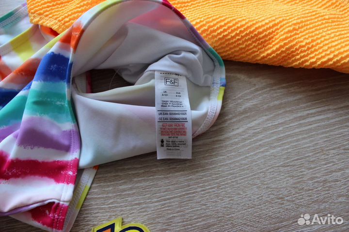 Купальные топы Англия 2шт на девочку