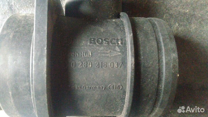 Датчик расхода воздуха bosch 0280218037