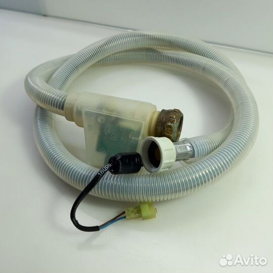 Шланг аквастоп bosh 9000228649