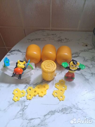 Пчелки из киндер max