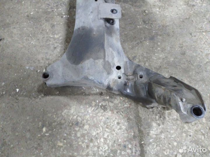 Балка подвески передняя Nissan Sunny FB15 QG15(DE)