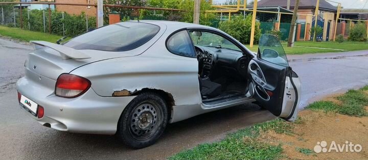Hyundai Coupe 1.6 МТ, 2000, битый, 465 000 км