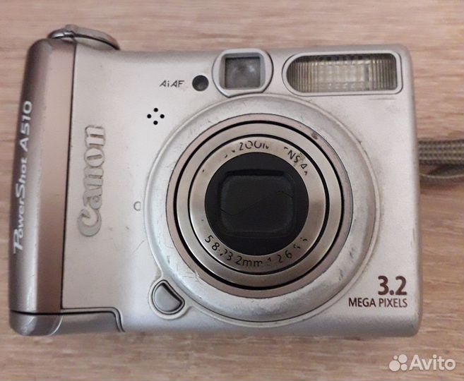 Компактный фотоаппарат canon