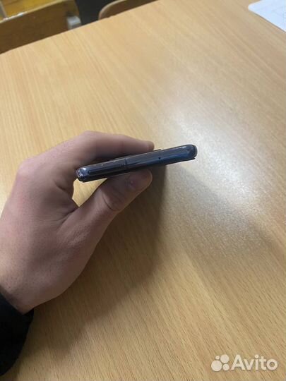 Samsung Galaxy S10e, 6/128 ГБ
