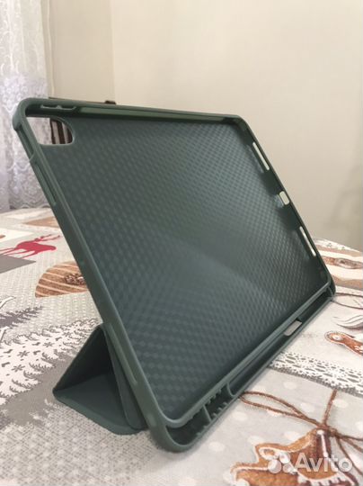 Чехол на планшет Apple iPad Pro 11 2018
