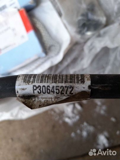 Шлаги охлаждения кпп Volvo