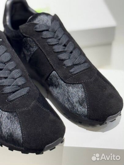 Женские кроссовки The Row черные