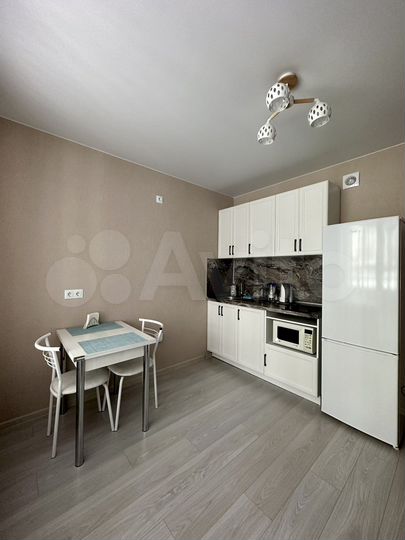 1-к. квартира, 43 м², 1/21 эт.
