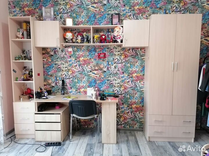 Мебель в 2,21ш 3,25 бу без стола 10т.р